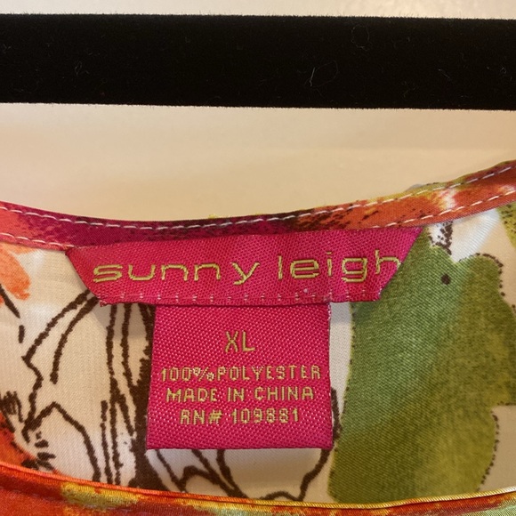 Sunny Leigh blouse - Picture 4 of 4